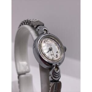 Vintage Timex Indiglo Womens Stretch Silver Band Watch Works New Battery